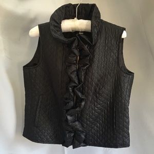 Sara Campbell Black Quilted Vest w/Ruffle Sz L NEW